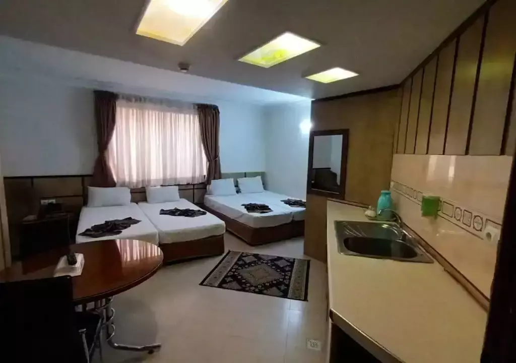 هتل معین درباری مشهد